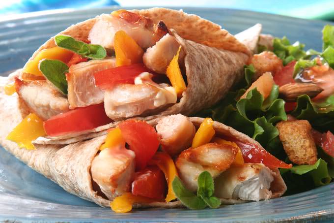 bigstock-Chicken-Wrap-6285896_mini