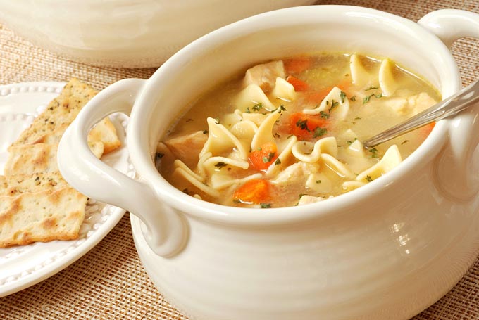 bigstock-Chicken-noodle-soup-in-cream-c-30106484_mini