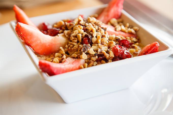 Oatmeal fruits