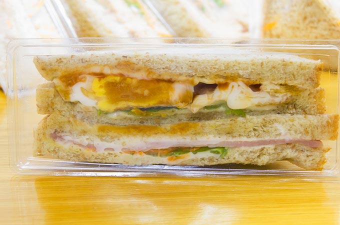 bigstock-Sandwich-In-Package-36621730