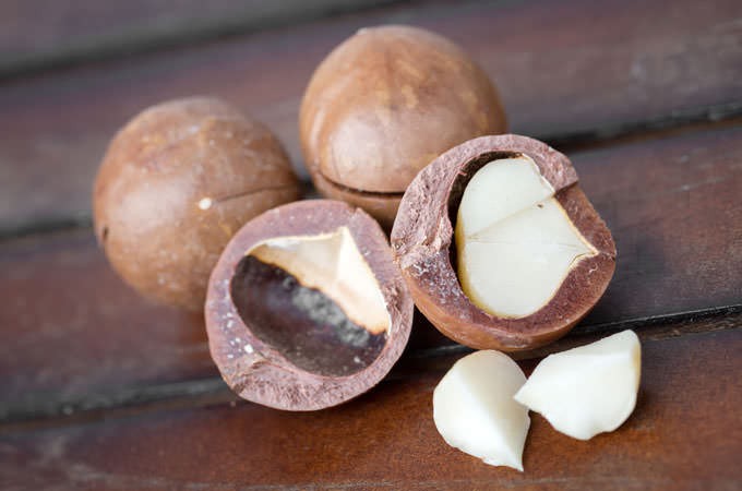 Macadamia-Nuts-cover