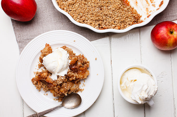 bigstock-apple-crumble-with-ice-cream-78206708